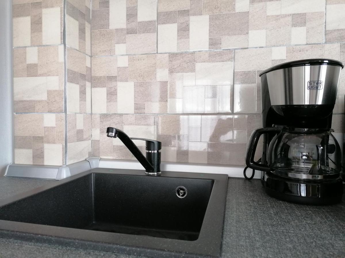 Ama Apartament Cu Terasa 50 Mp & Parcare Brašov Exteriér fotografie